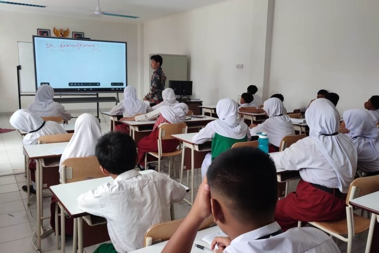 Pemerintah Optimalkan Sekolah Rakyat untuk Tingkatkan Kualitas Pendidikan