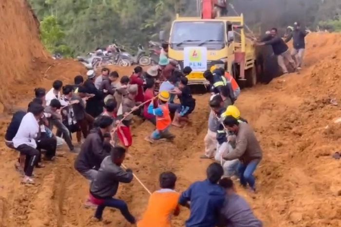 Gotong Royong Warga dan Pemerintah Jadi Benteng Aceh dari Separatisme Pascabencana