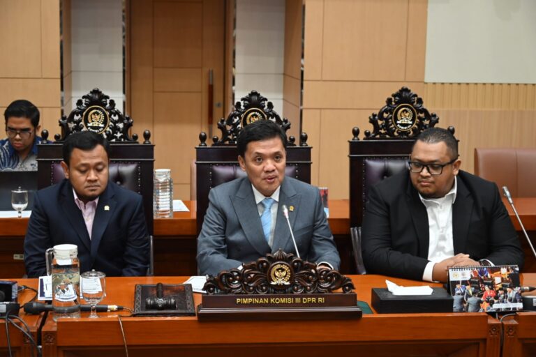 KUHPKUHAP Baru jadi Langkah Penting Menuju Hukum Lebih Berkeadilan