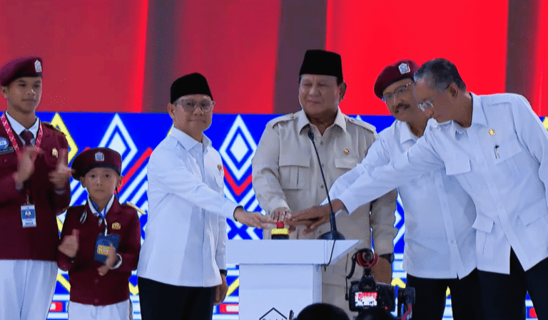 Presiden Prabowo Percepat Sekolah Rakyat, Pendidikan Jadi Kunci Atasi Kemiskinan