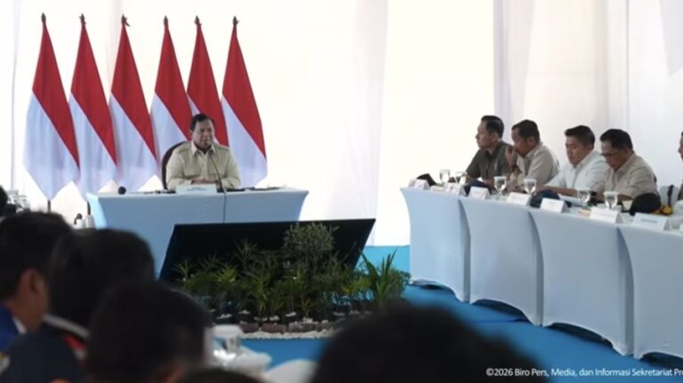 Presiden Prabowo Terus Jaga Optimisme Pemulihan Banjir Sumatera