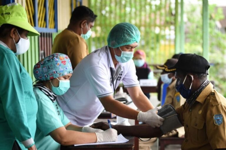Pemerintah Hadir Perkuat Kesehatan Masyarakat Papua lewat Program CKG