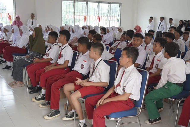 Sekolah Rakyat Sebagai Investasi Jangka Panjang Peningkatan Kualitas SDM Indonesia