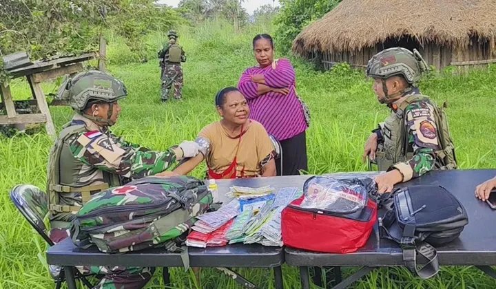 TNI Perkuat Layanan Kesehatan bagi Masyarakat Papua