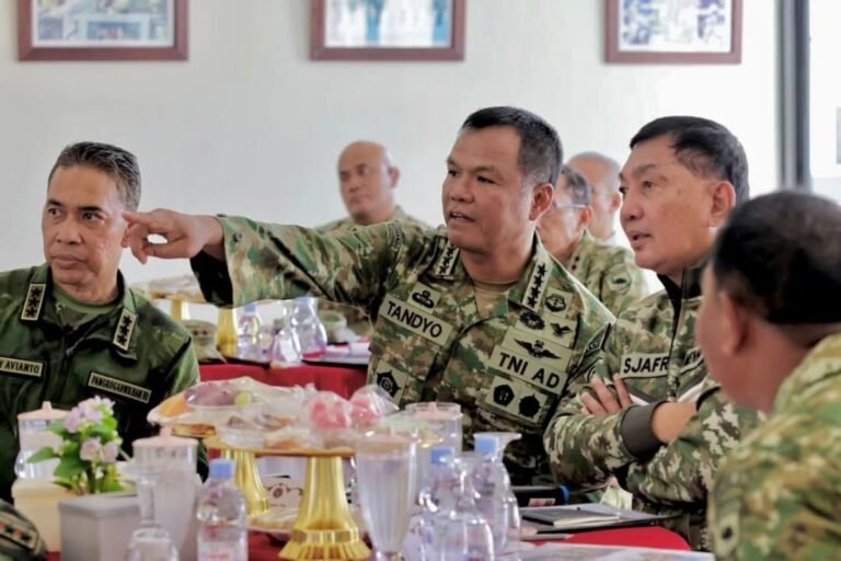 Peran Strategis TNI dalam Percepatan Pembangunan Papua