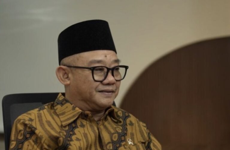 Prabowo dan Agenda Penguatan Peran Guru dalam Pembangunan Bangsa
