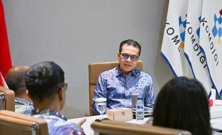 Pemerintah Perkuat Literasi Siber Hadapi Ancaman AI dan Disinformasi