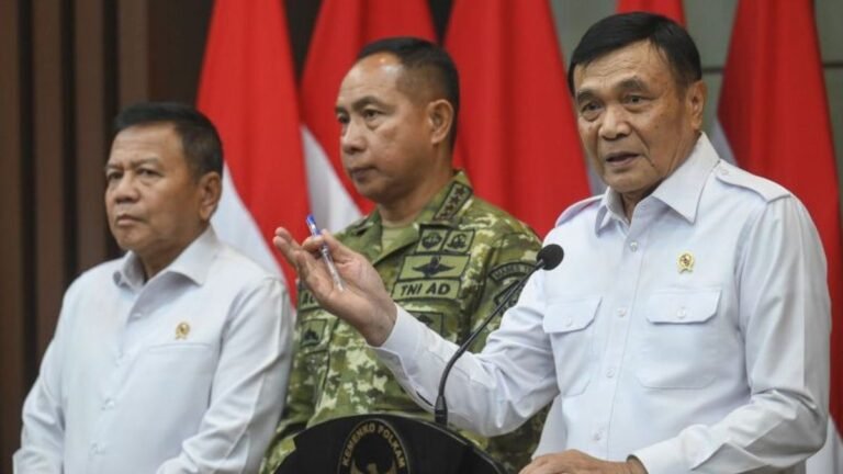 Pemerintah Tegaskan Kritik Dijamin, Anarkisme Jelang HUT RI Tak Ditoleransi