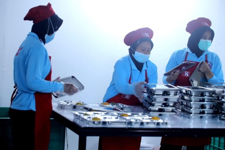 Publik Pilih MBG sebagai Program Pemerintah Paling Favorit