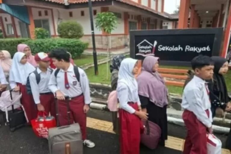 Dua Tahun Prabowo-Gibran, Sekolah Rakyat Perkuat Masa Depan Generasi Papua