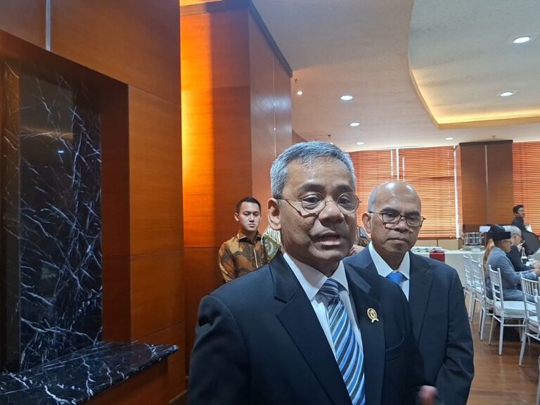 Penghematan Negara: Pemangkasan Sekaligus Penataan Prioritas