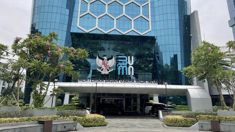 Konsolidasi BUMN, Memperkuat Daya Saing tanpa Mengabaikan Pekerja