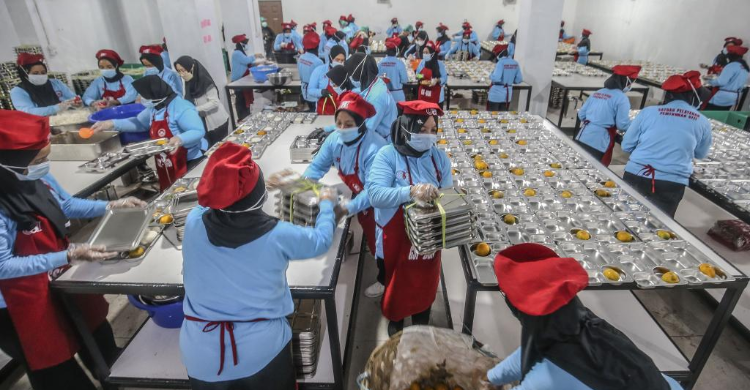 Penyerapan Tenaga Kerja MBG Membuka Peluang Kemandirian Ekonomi Rakyat