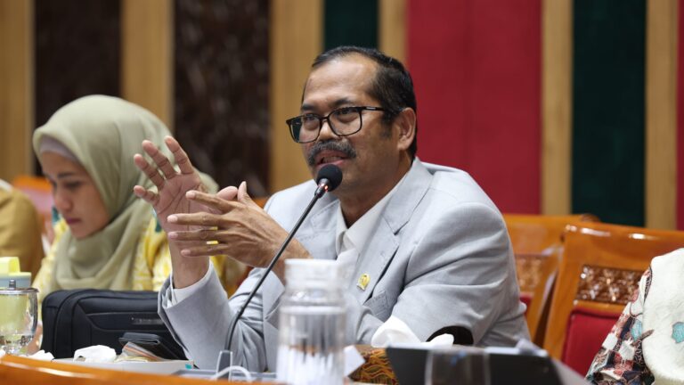Sisdiknas: Profesi Guru Makin Aman dan Sejahtera